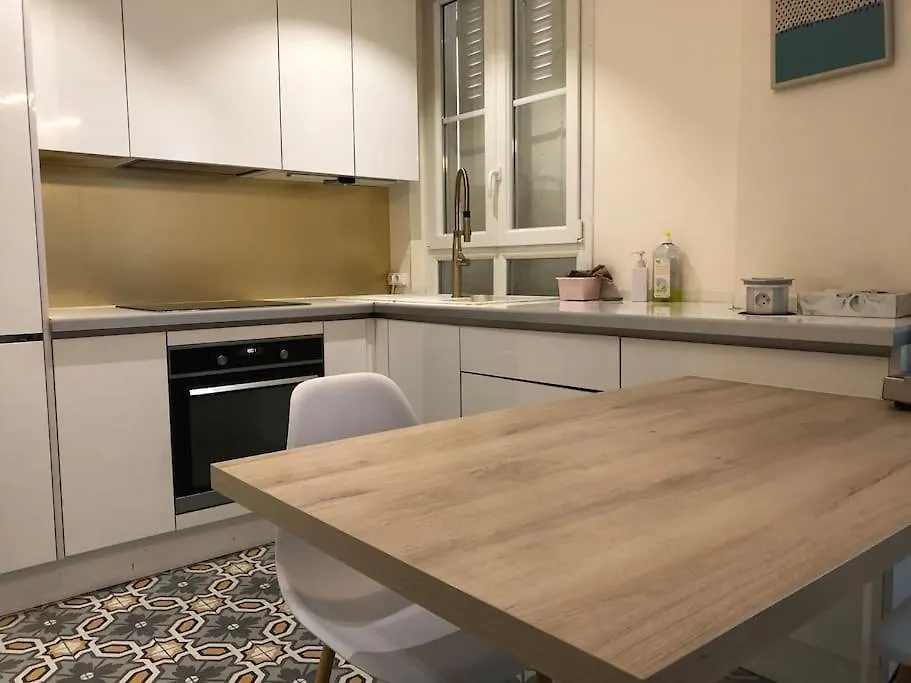 Le Pinky Bird Gutenberg Paris 15 Apartman Franciaország