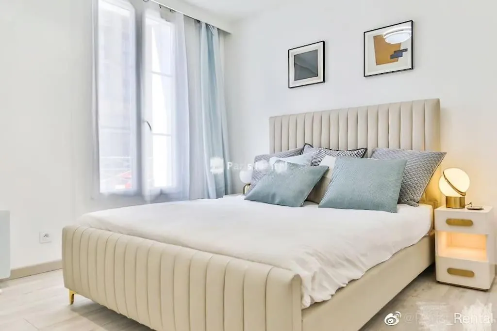 Le Pinky Bird Gutenberg Paris 15 Apartman